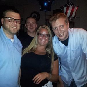 Meet your Posher, Bob